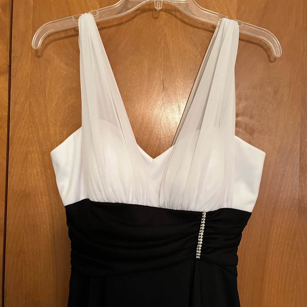Betsy & Adam, Belinda Bernell Black & White gown.